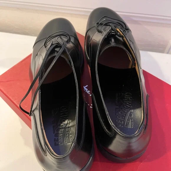 Ferragamo lace up derby size 12d new Oxfords & Derbys